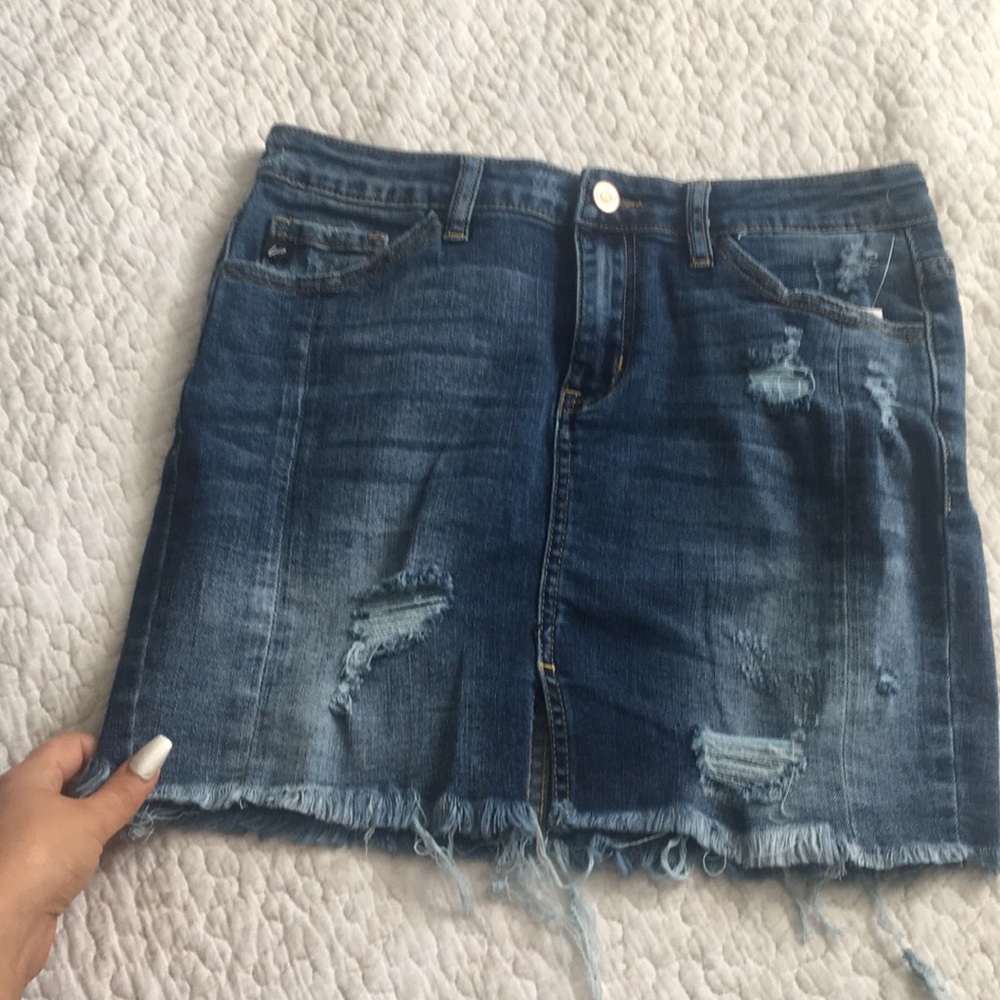 Comfy, stretchy, versatile dark wash jean skirt. Longer length Is Great!!! - Picture 3 of 5